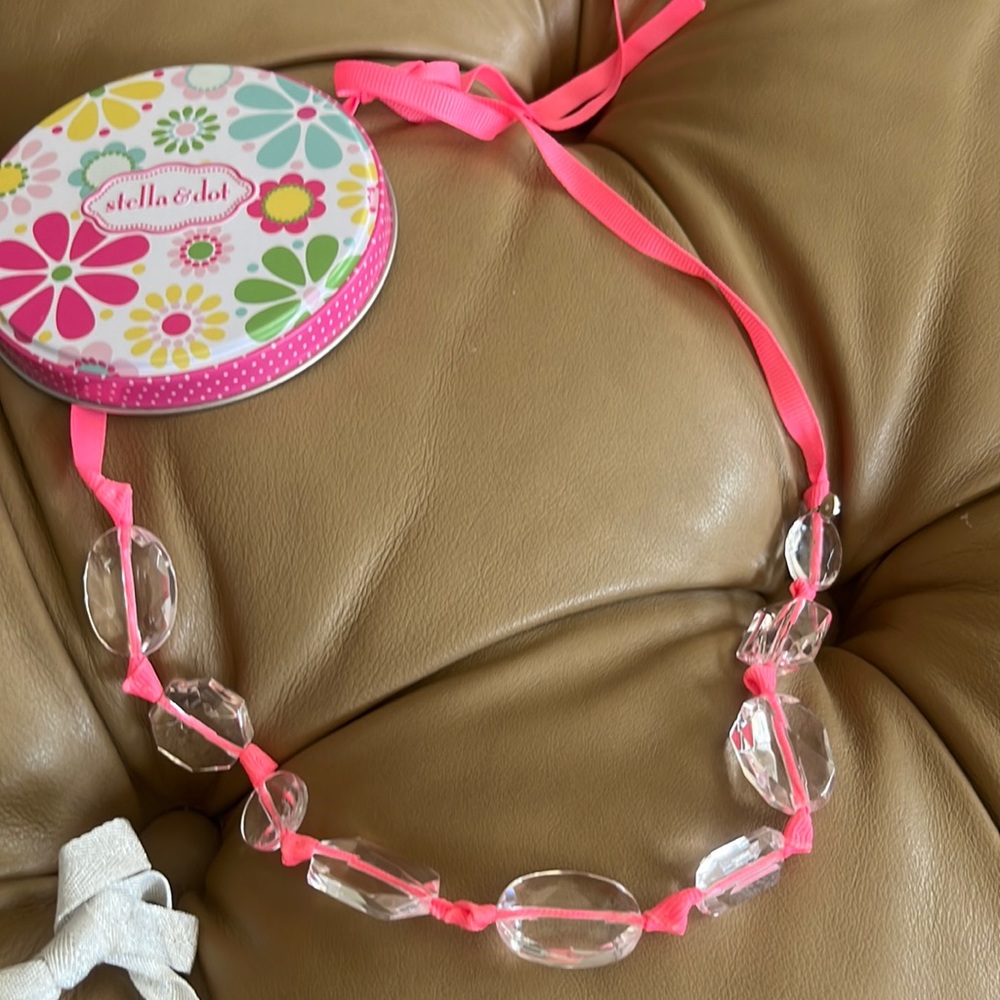 Stella and dot jewelry